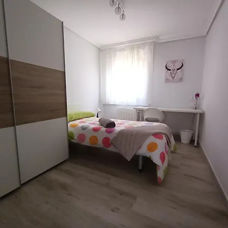 Appartement Piso San Roque 3 Hab Cerca Del Centro Y Universidad