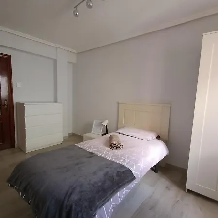 Piso San Roque 3 Hab Cerca Del Centro Y Universidad Апартаменты Сантандер